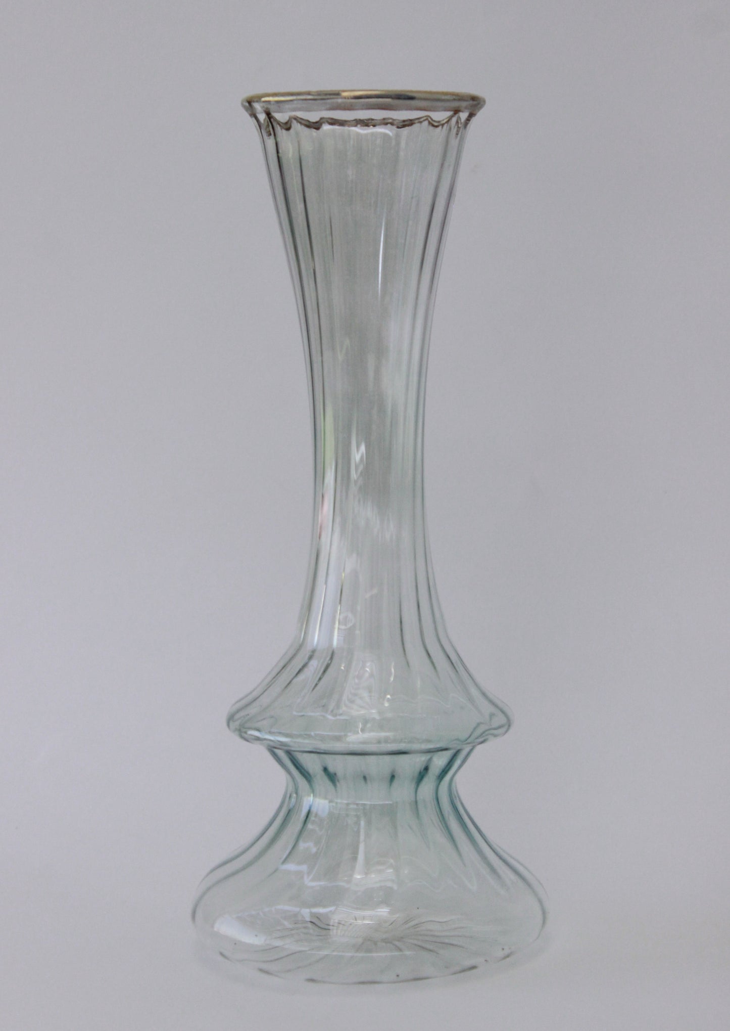 Elegance bloom vase