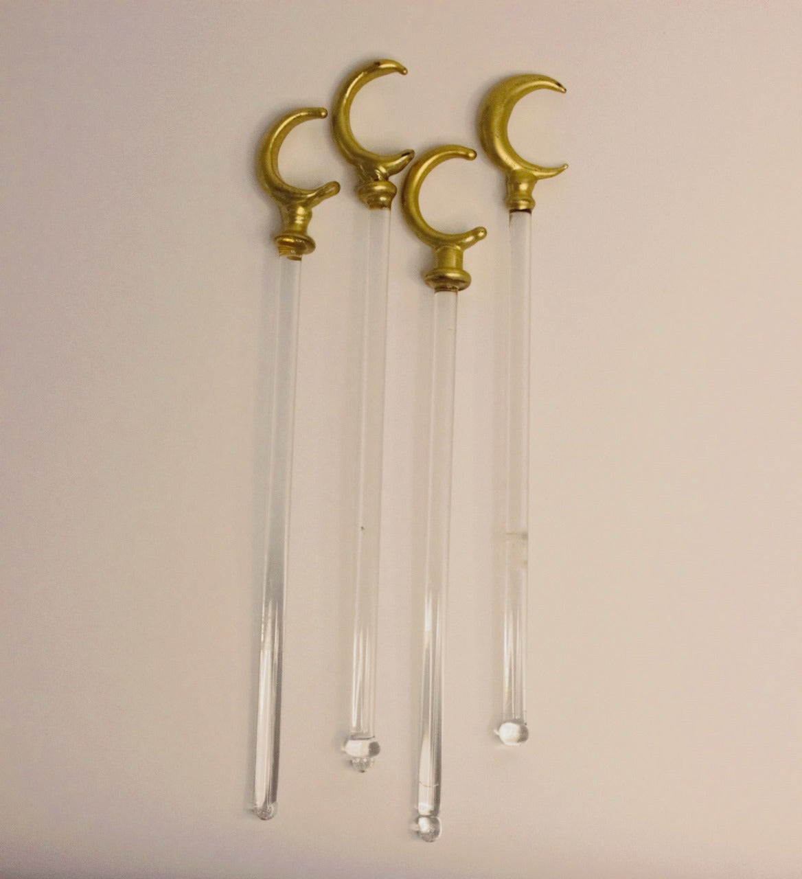 Crescent stir stick